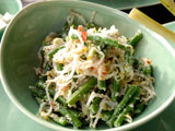 Steam Vegetable with Grated Coconut with Lime Kafir