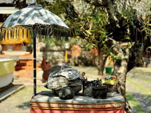 Bali sightseeing Jagat Natha Temple3