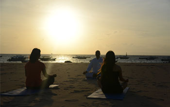 sunrise yoga image