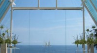 ウェディングのティルタといえば、バリで旅行関係の仕事をしていたら誰でも知っているリュクスなウェディング 場です。海を見渡すガラス張りのチャペルと断崖から眺めるサンセットが凄い！という噂は聞いていましたが、８月から一般にオ...